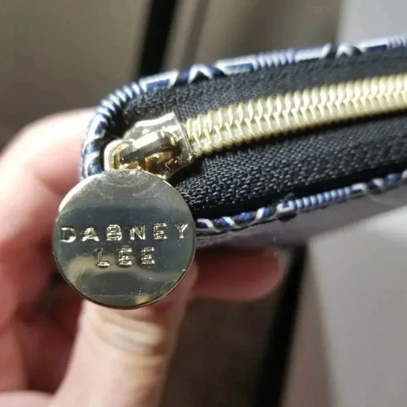 {Dabney Lee} Geometric Shapes Zipper Wallet - Picture 3 of 9